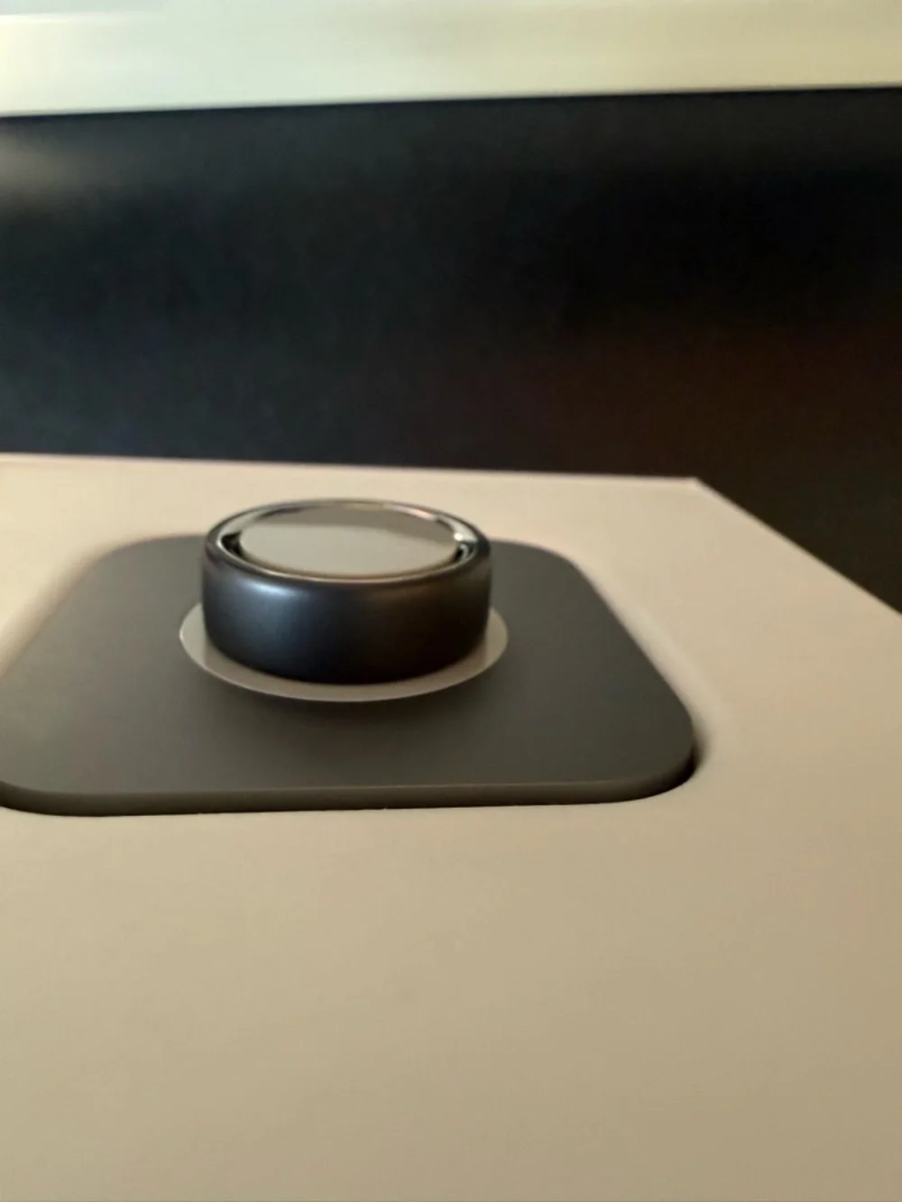 Oura Ring 4 in Stealth size 9 NEW